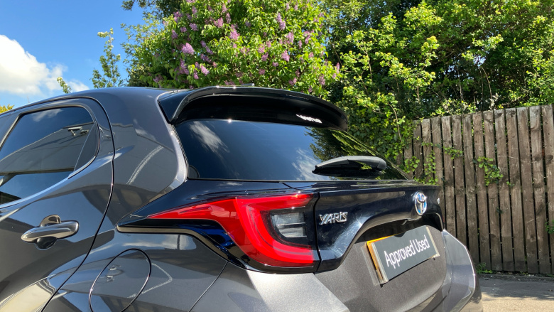 Toyota Yaris 1.5 Hybrid Excel 5dr CVT Hybrid Hatchback